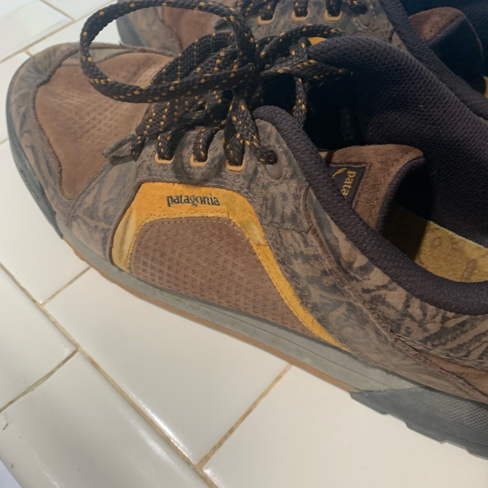 Patagonia low top hiking shoes. Size 12.